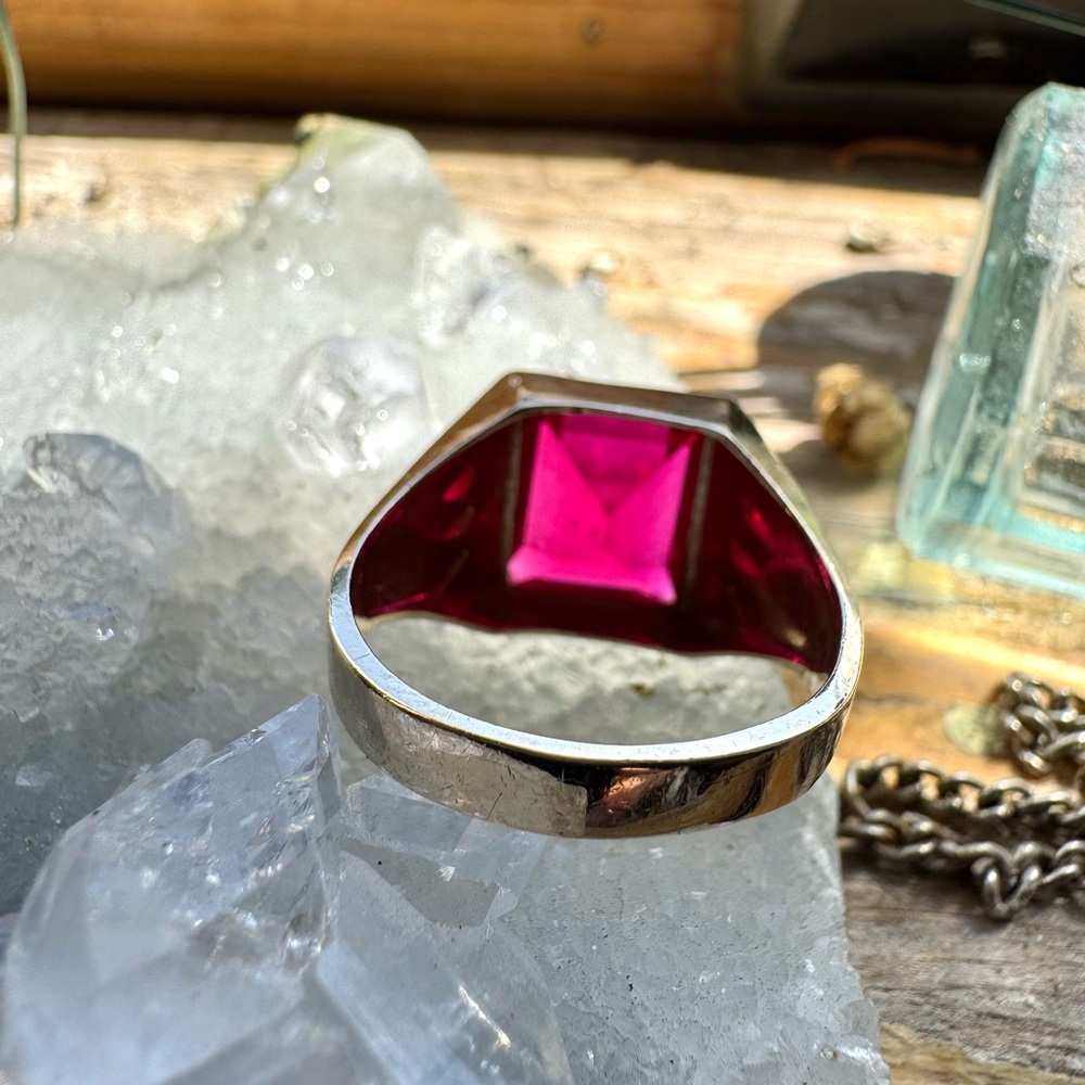 14k Ruby Ring - image 5